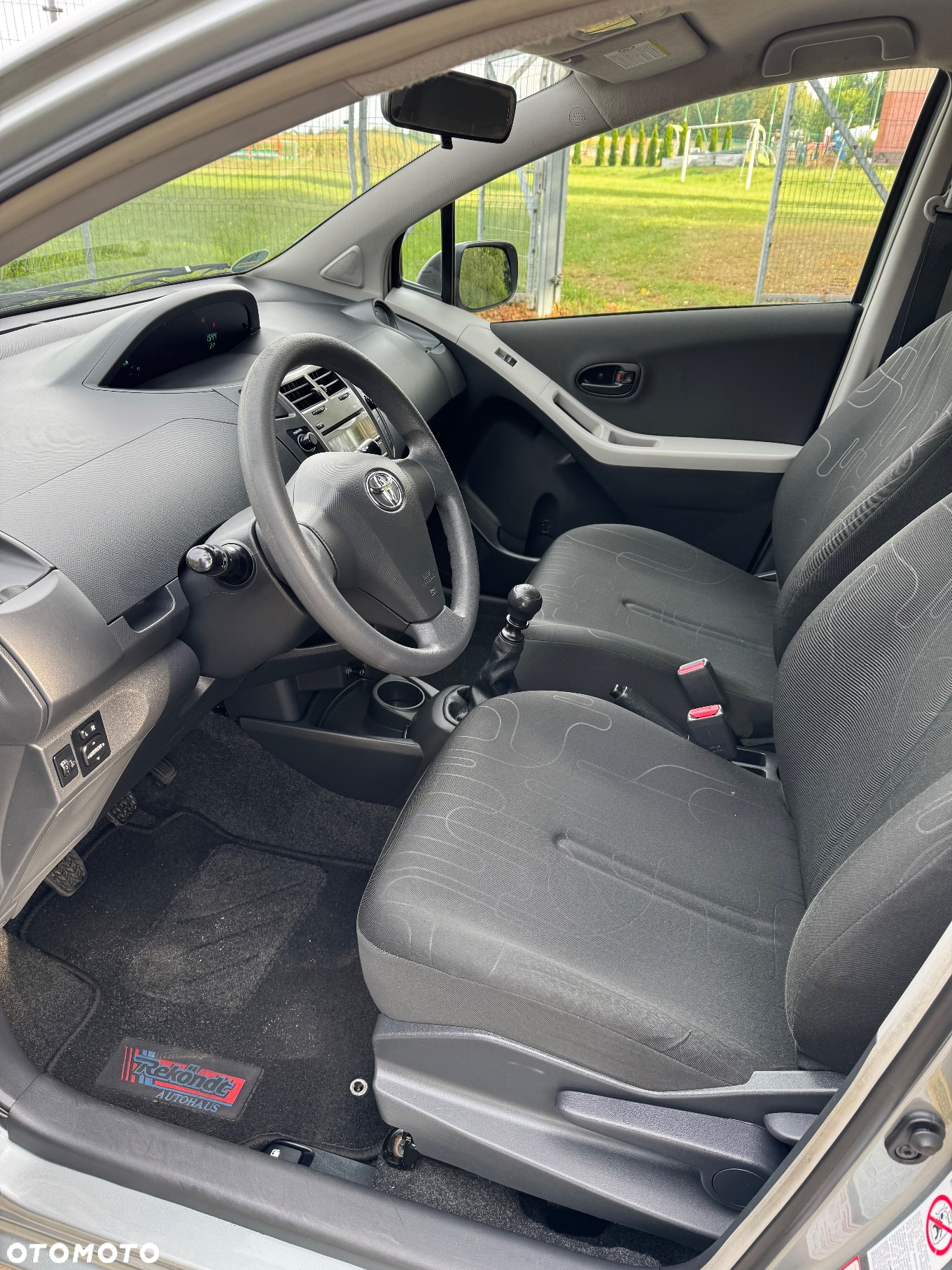 Toyota Yaris - 19