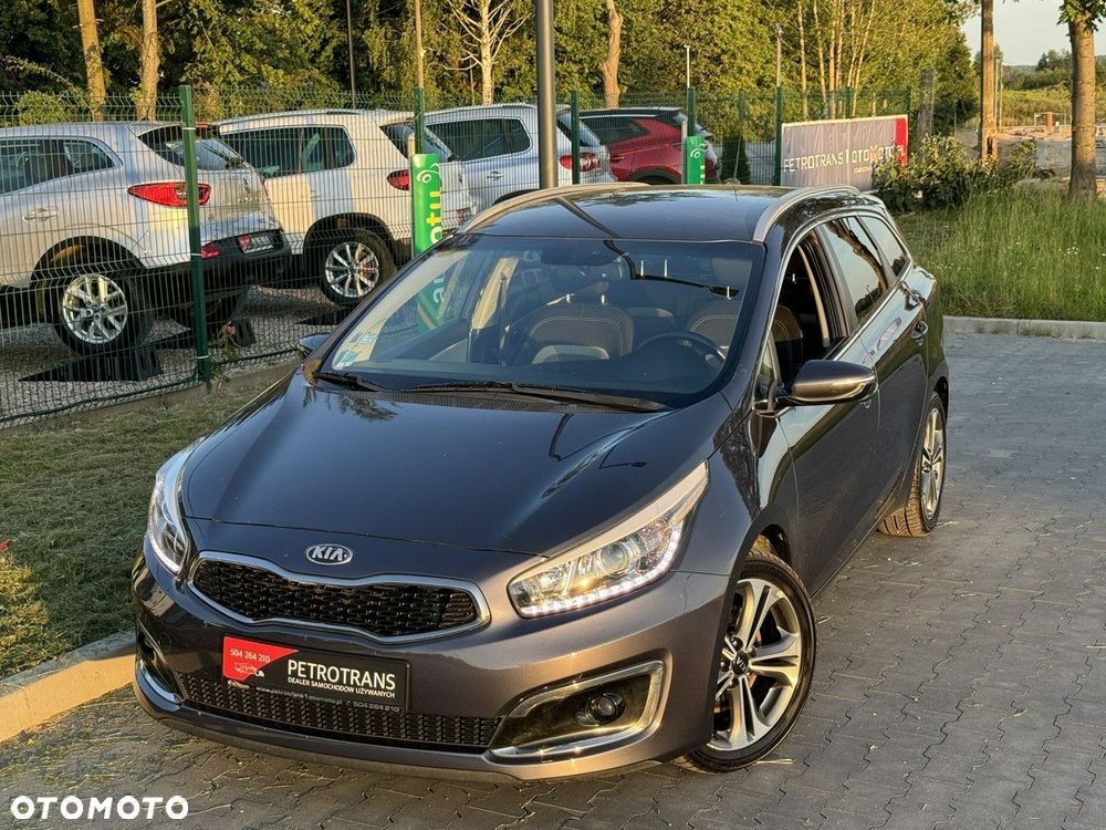 Kia Ceed 1.6 CRDi 136 ISG Platinum Edition - 2