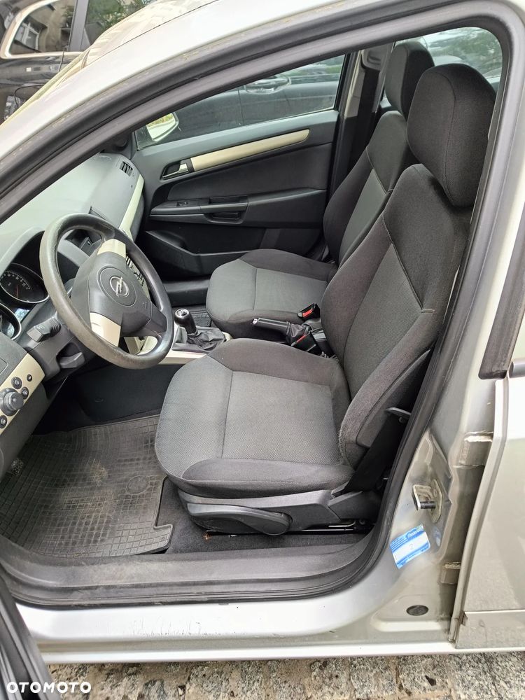 Opel Astra 1.3 CDTI Enjoy - 9