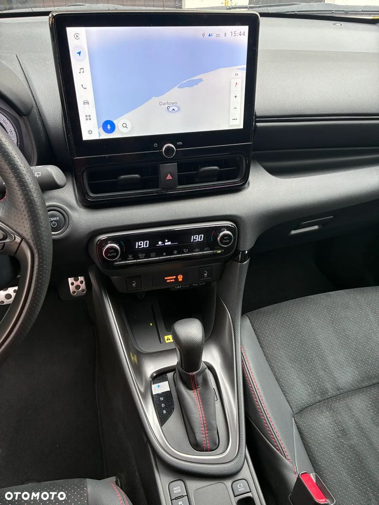 Toyota Yaris Hybrid 1.5 GR Sport - 18