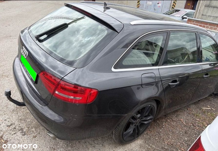 Audi A4 Avant - 2