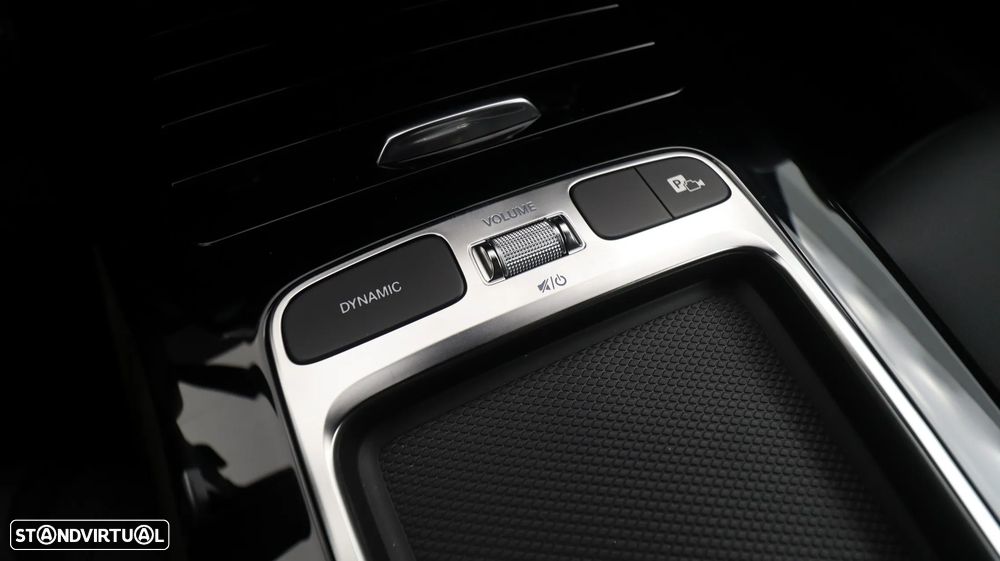 Mercedes-Benz A 180 Limousine d AMG Line Aut. - 26