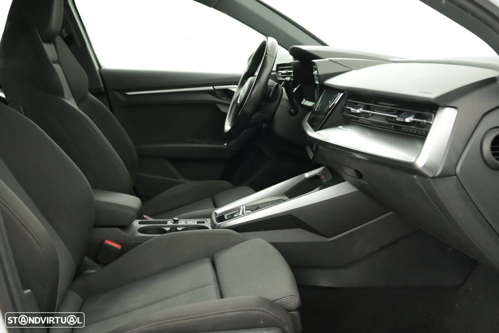 Audi A3 Sportback 30 TFSI Advanced S tronic - 21