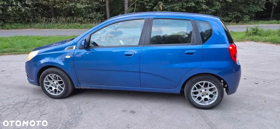 Chevrolet Aveo 1.2 16V Base - 5
