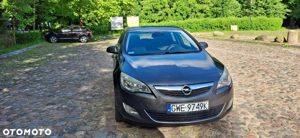Opel Astra 1.4 T Cosmo S&S - 2