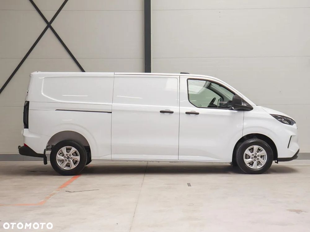 Ford TRANSIT CUSTOM 2.0 EcoBlue 136KM M6 FWD VAN TREND 320 L2 - 11