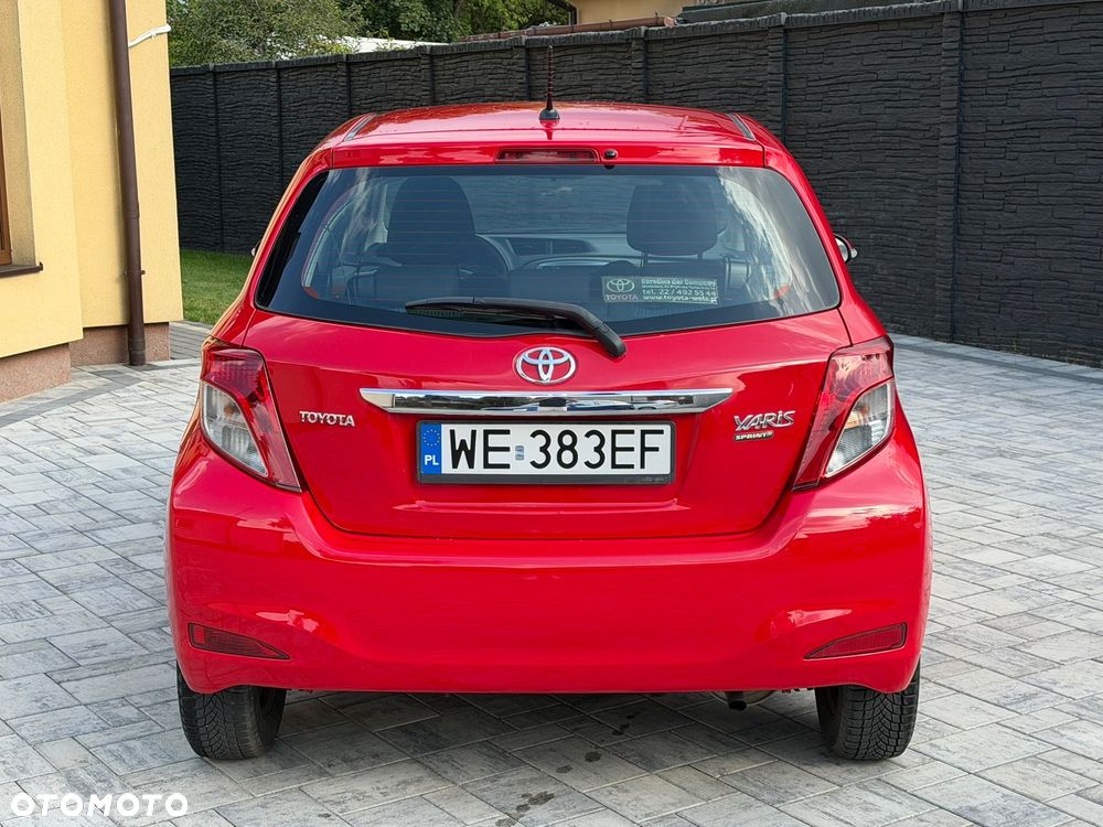 Toyota Yaris 1.0 Active - 8