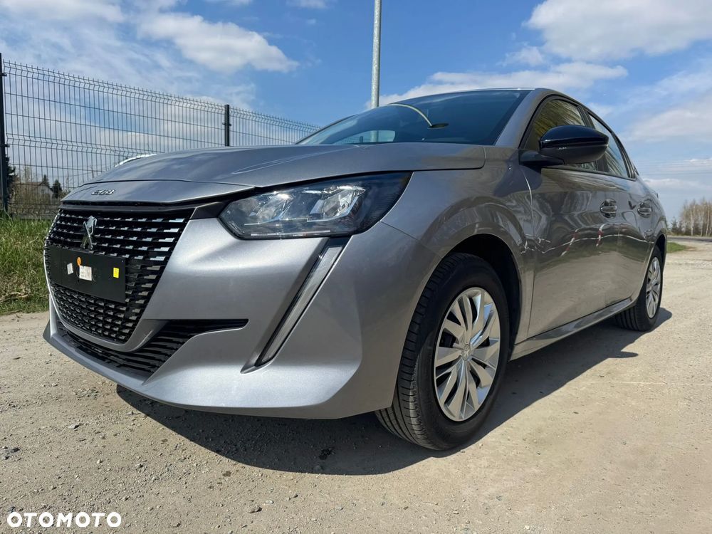 Peugeot 208 - 9