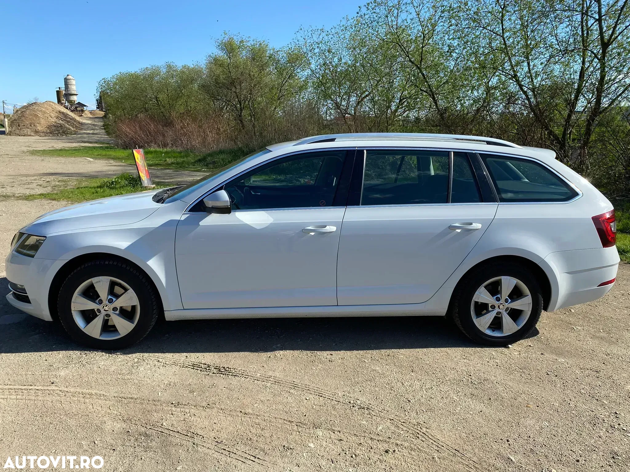 Skoda Octavia 1.5 TSI ACT DSG Style - 3