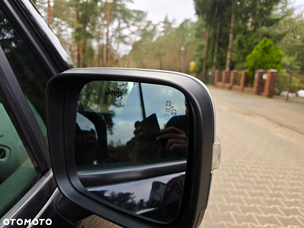 Jeep Renegade 1.4 MultiAir Limited - 23