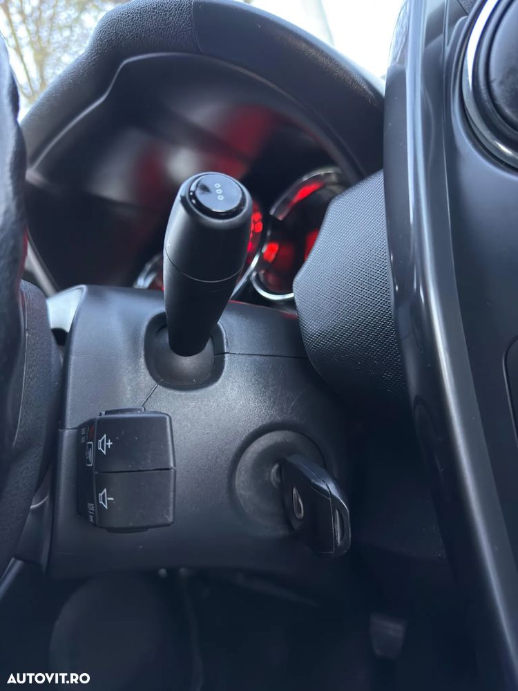 Dacia Duster 1.5 dCi 4x4 Ambiance - 12