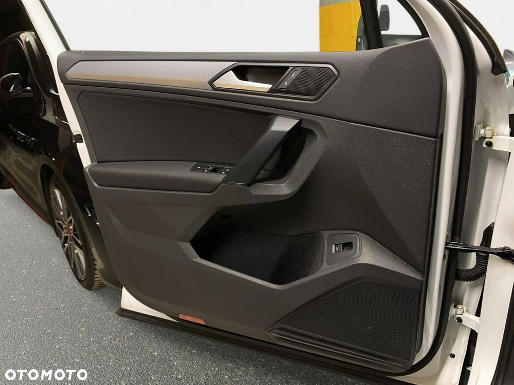 Volkswagen Tiguan - 39