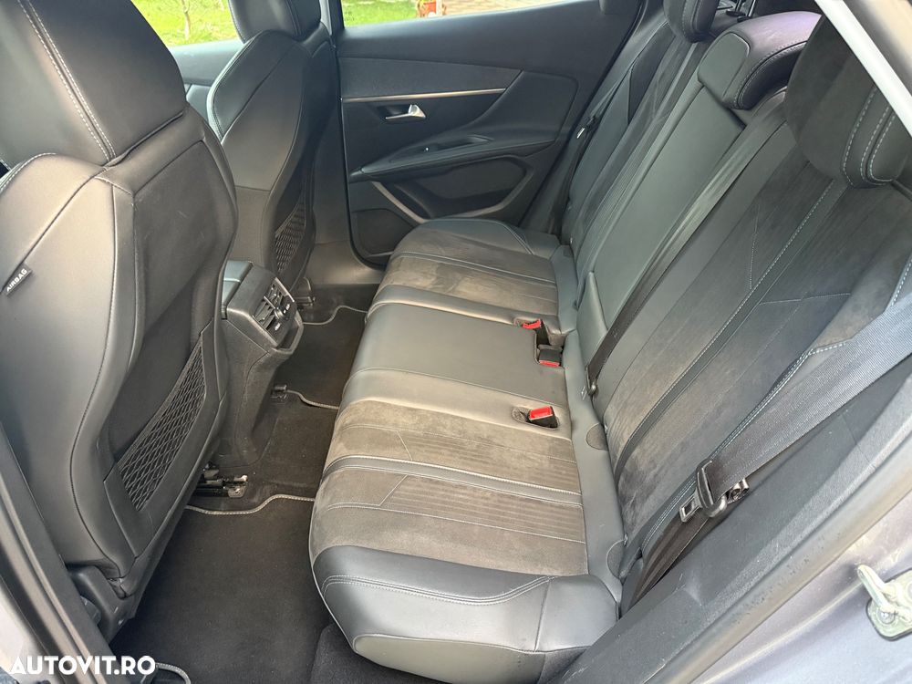 Peugeot 3008 PureTech 130 Stop & Start GPF EAT8 Allure Pack - 19