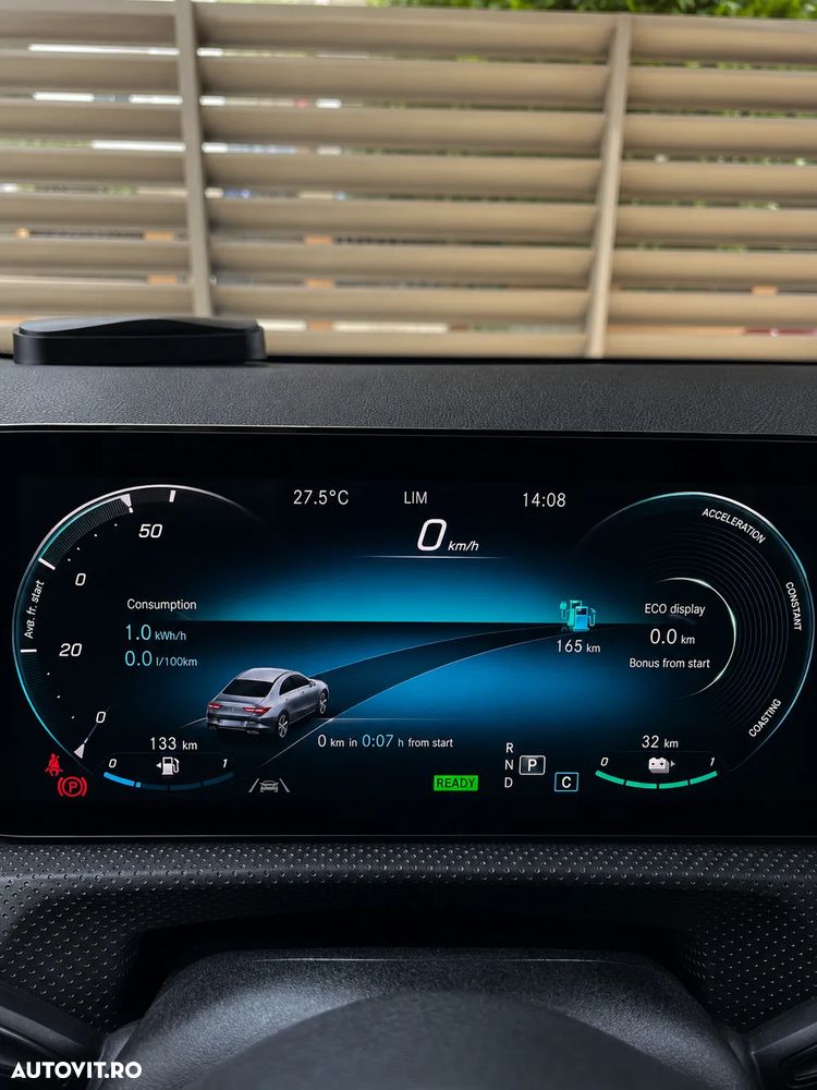 Mercedes-Benz CLA 250 - 20