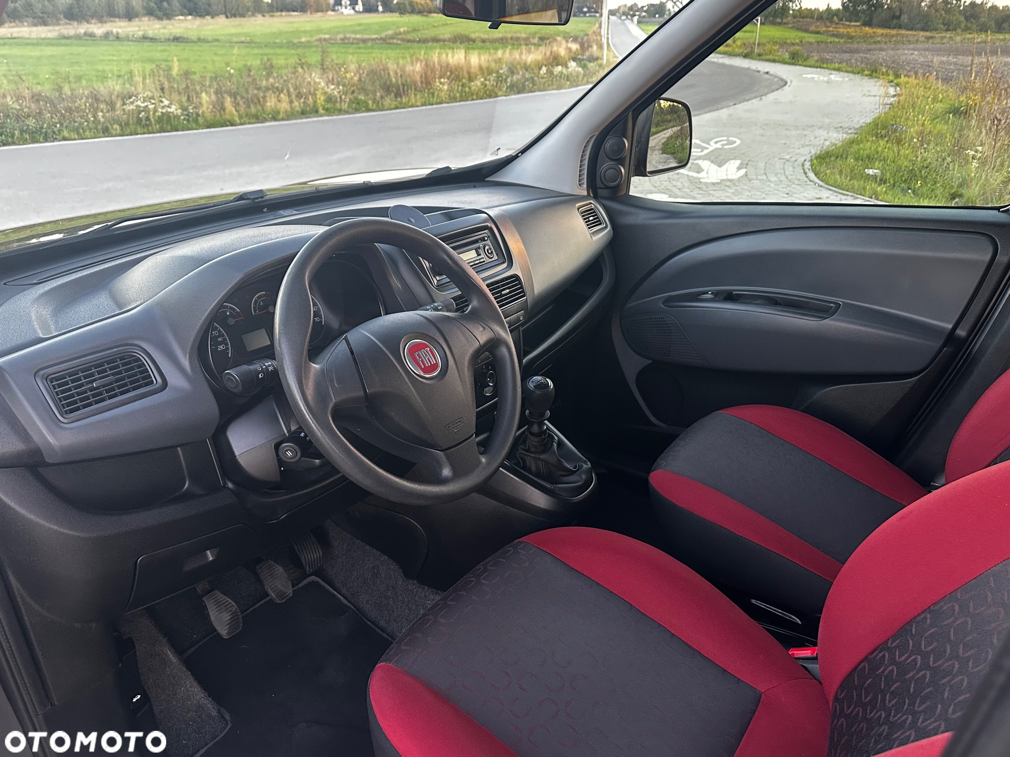Fiat Doblo 1.4 T-Jet Dynamic - 10