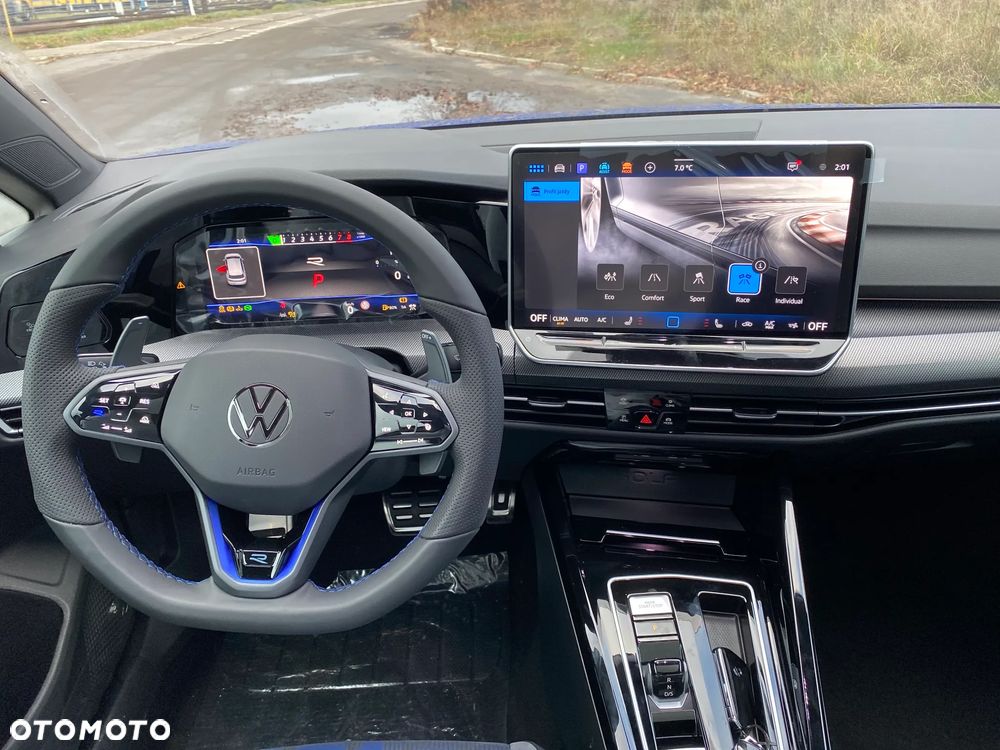Volkswagen Golf VIII 2.0 TSI 4Motion R DSG - 11