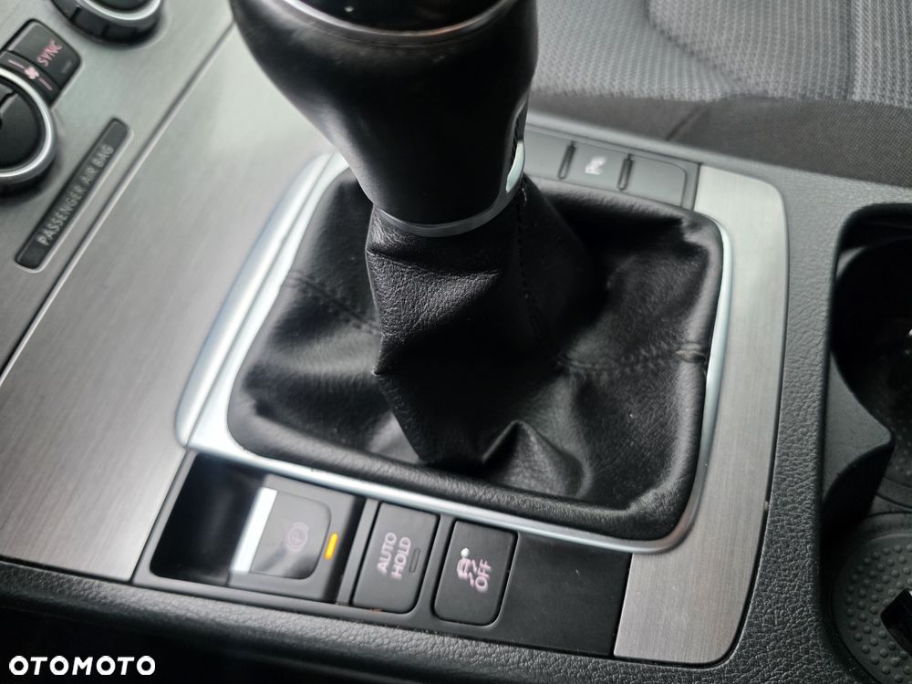 Volkswagen Passat - 21