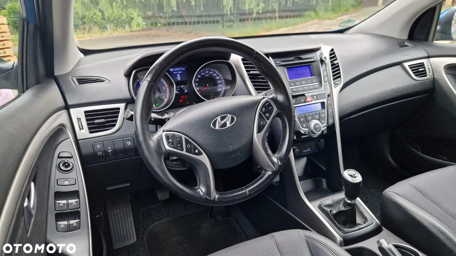Hyundai i30 1.6 CRDi BlueDrive Comfort - 24