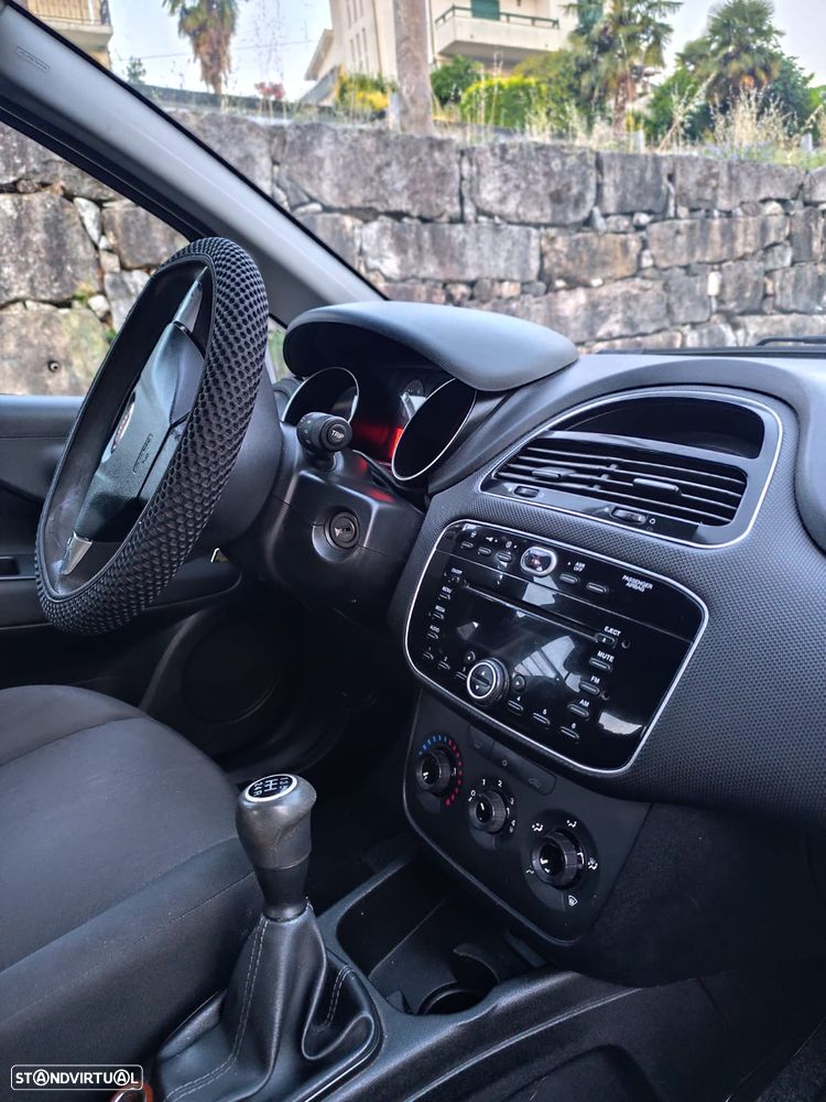 Fiat Punto 1.3 M-Jet Easy S&S - 4