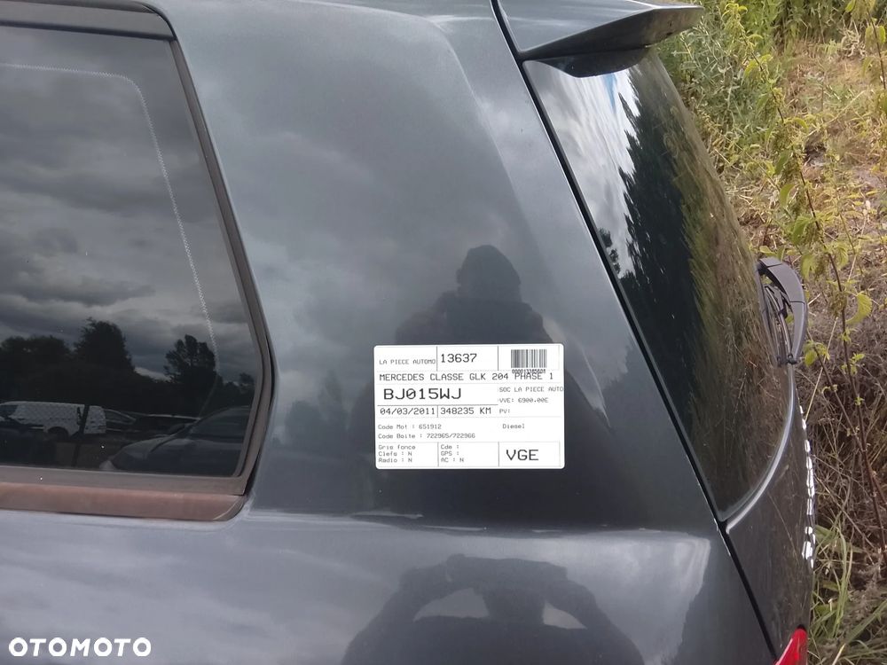 Mercedes-Benz GLK - 24