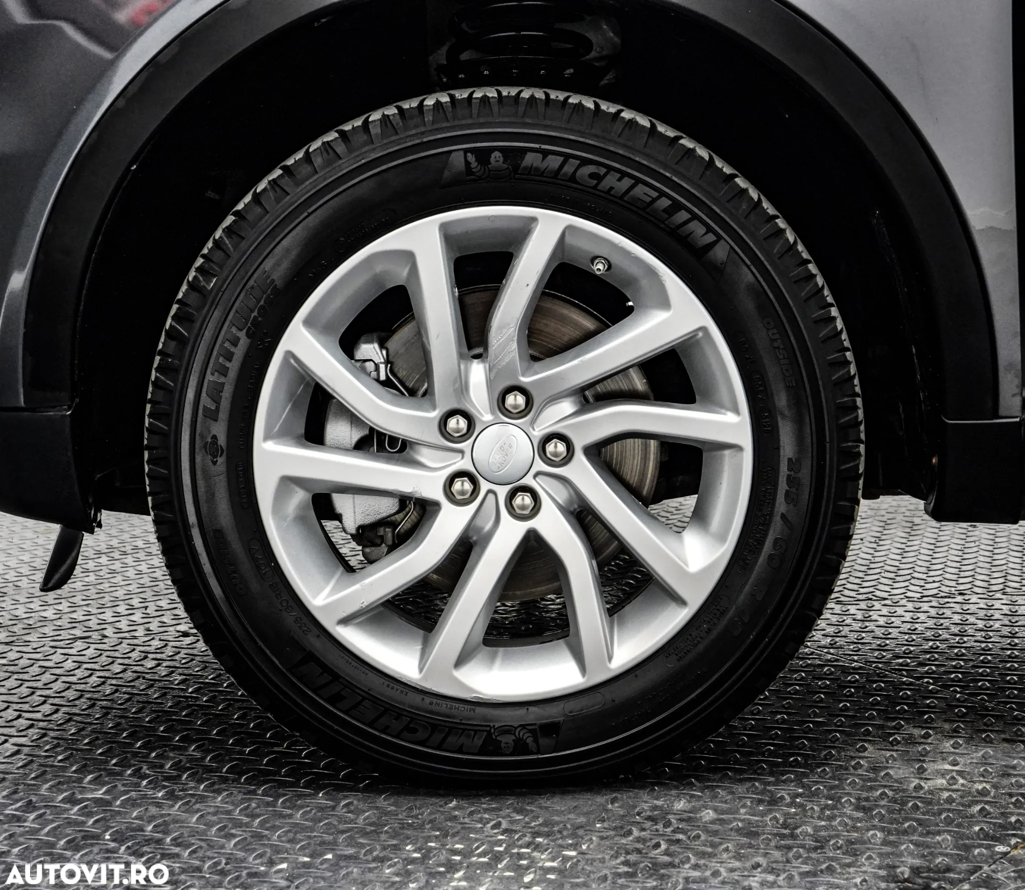 Land Rover Discovery Sport 2.0 l TD4 HSE Aut. - 26