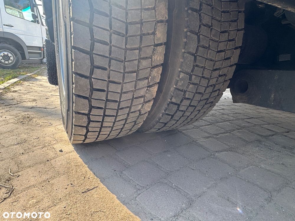 Mercedes-Benz ATEGO 1221 / Kontener 7.50/ Winda/ - 8
