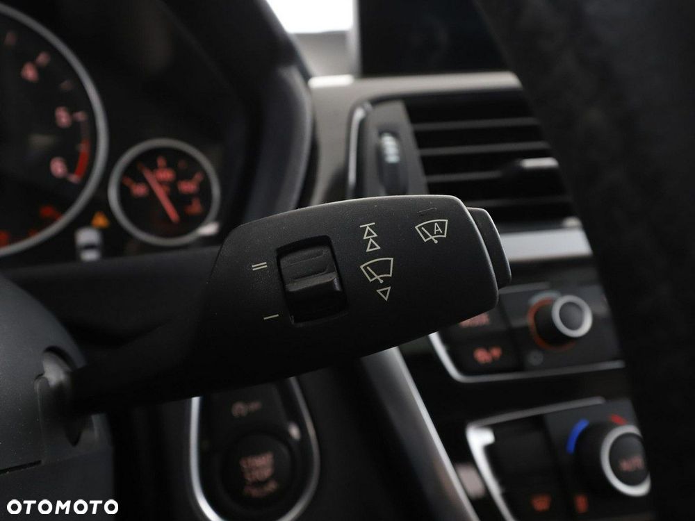 BMW Seria 4 418d Luxury Line - 33