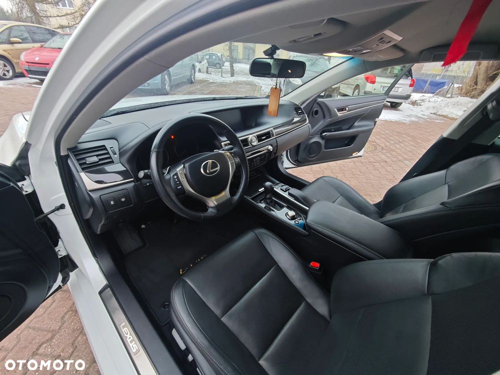 Lexus GS 300h Elite - 11