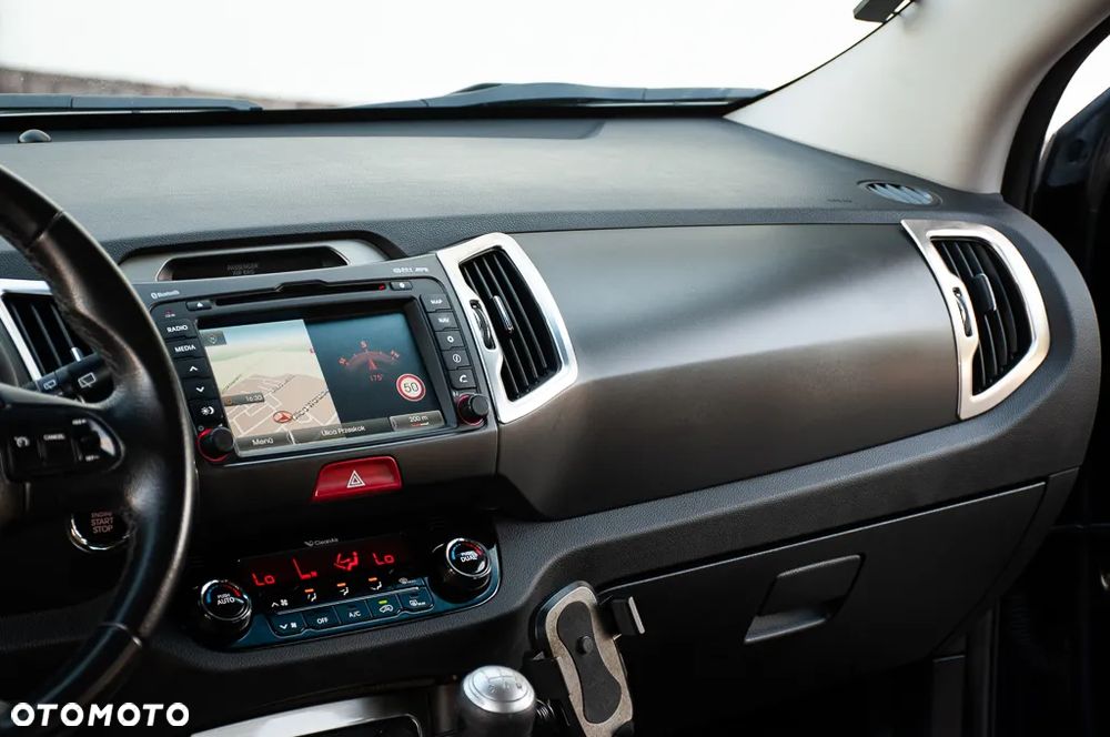 Kia Sportage 2.0 XL 2WD - 33