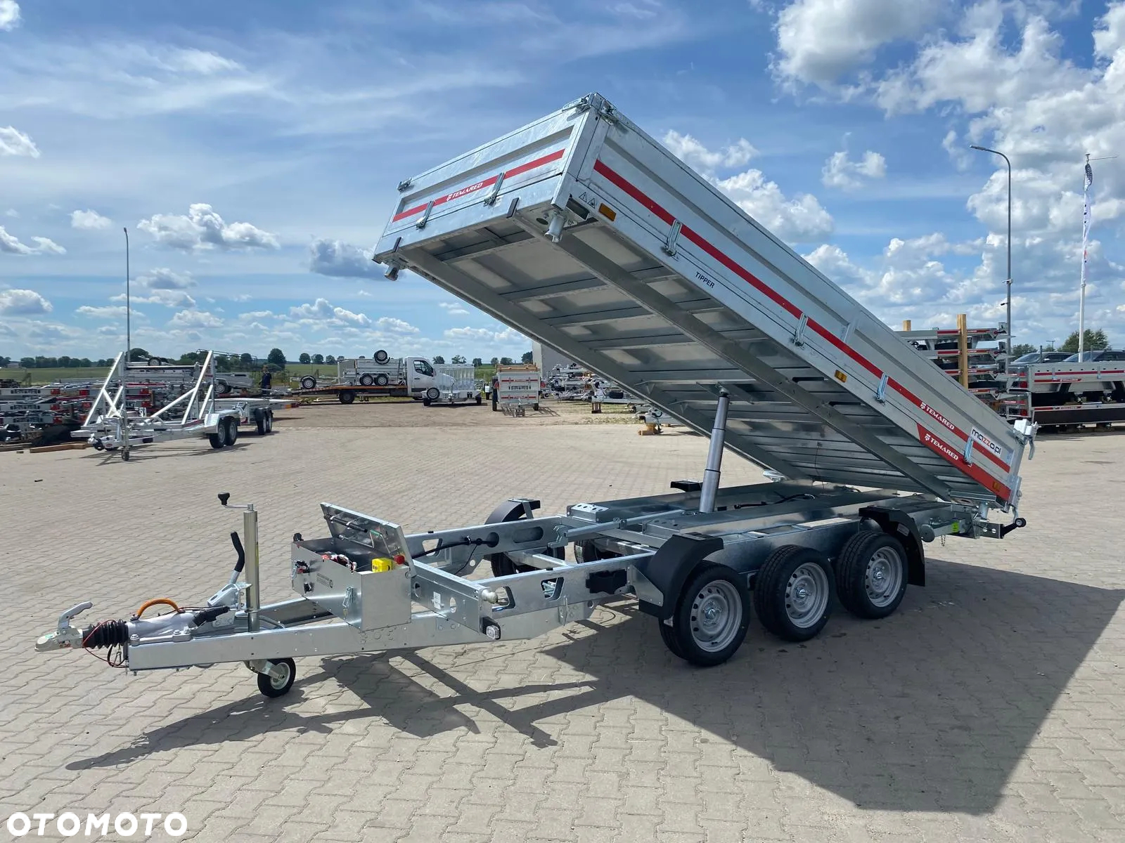 TEMARED Przyczepa wywrotka 405x199x30cm DMC3500kg pompa ręczna i elektryczna, 3-stronny wywrot hydrauliczny! - 10