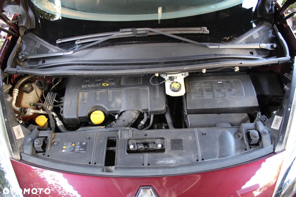 Renault Grand Scenic - 28