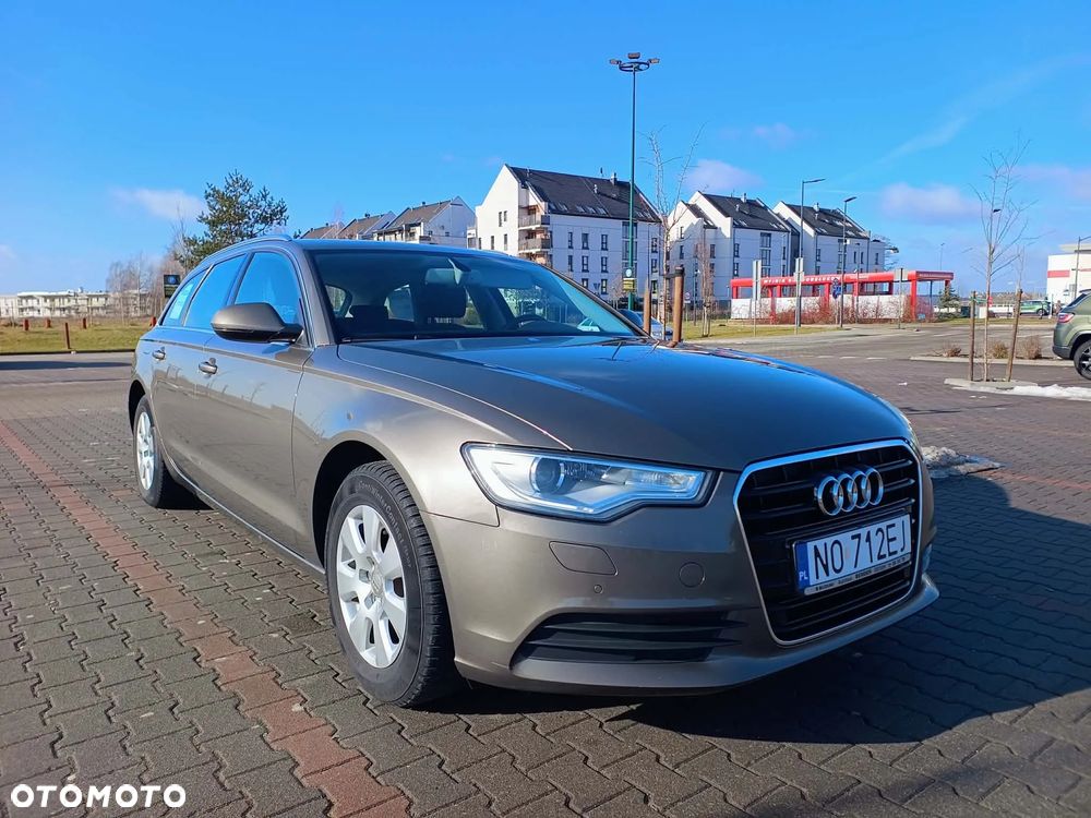 Audi A6 Avant - 1