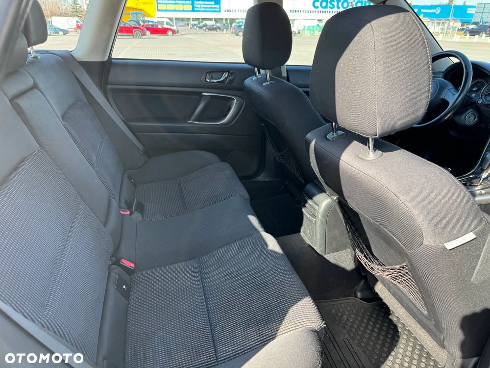Subaru Outback - 14