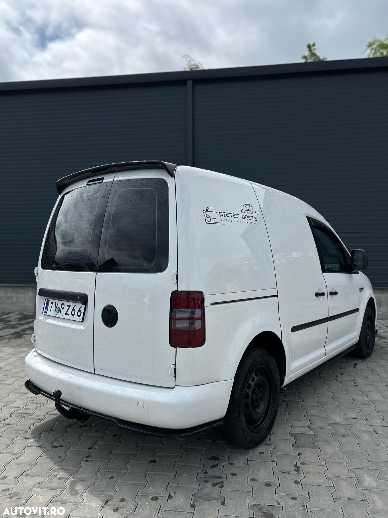 Volkswagen Caddy Maxi 1.6 TDI BlueMotion - 4