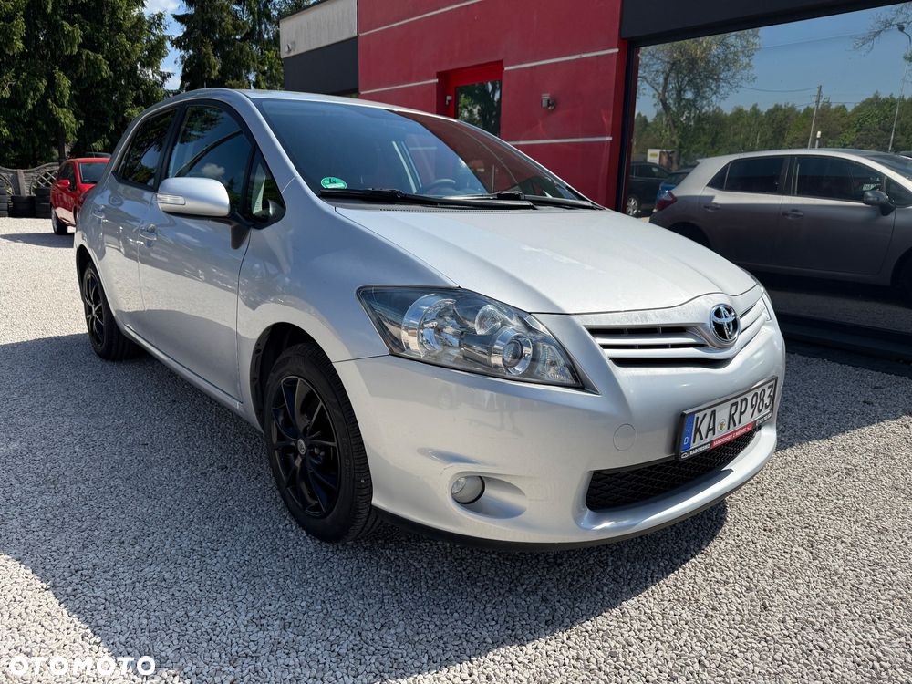 Toyota Auris 1.6 Life+ - 1