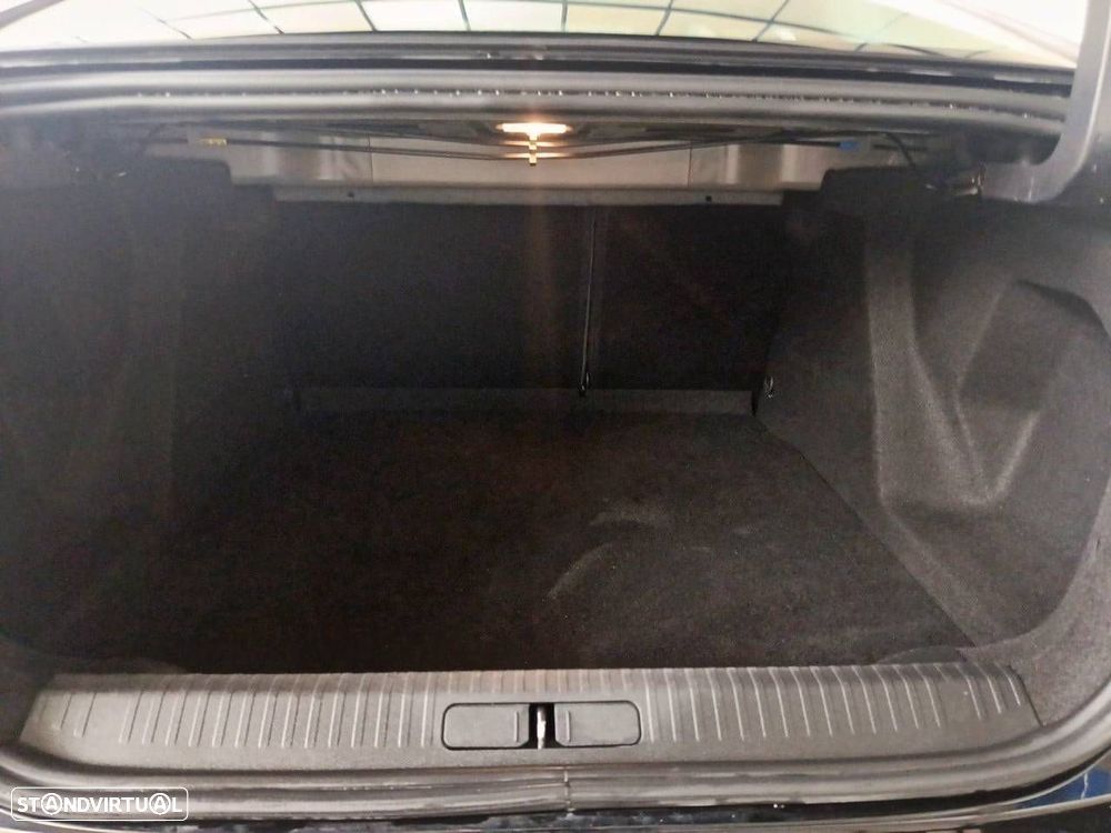 Citroën C4 X 1.2 Hybrid Plus e-DSC6 - 6