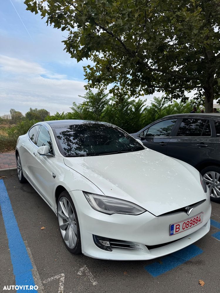 Tesla Model S Standard Reichweite - 2