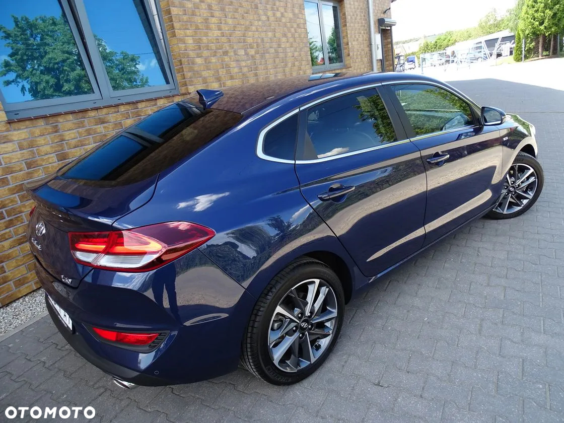 Hyundai i30 1.5 T-GDI 48V-Hybrid EDITION 30 - 10