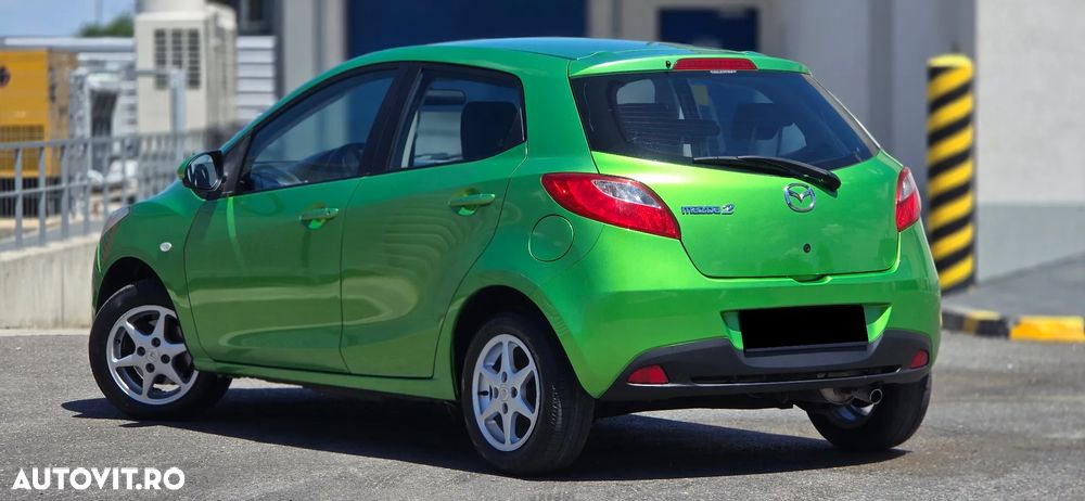 Mazda 2 - 4