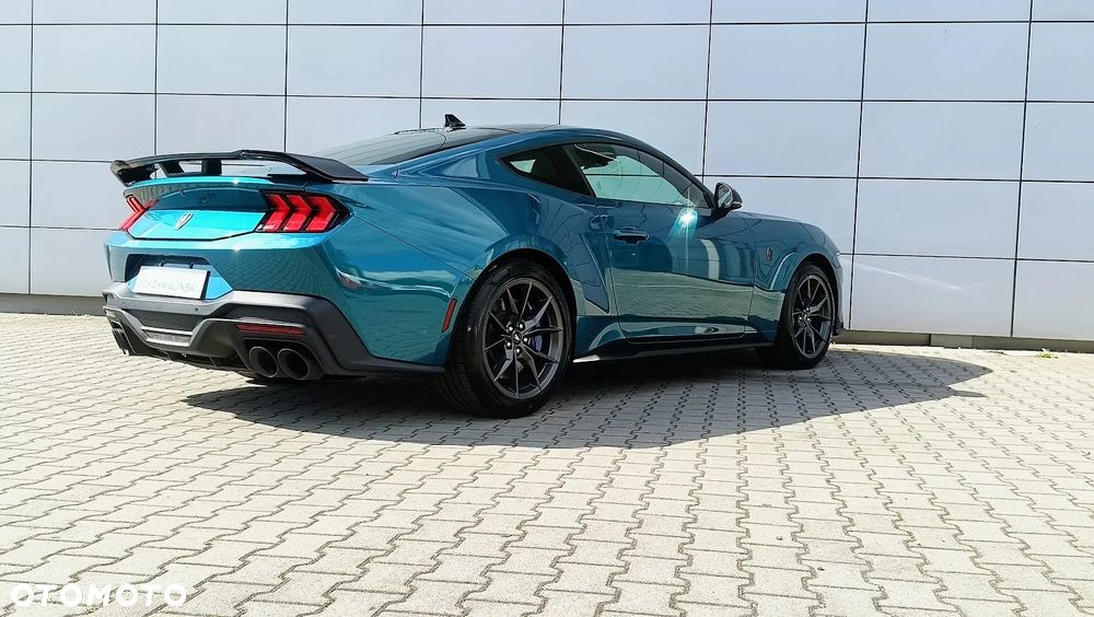 Ford Mustang - 13