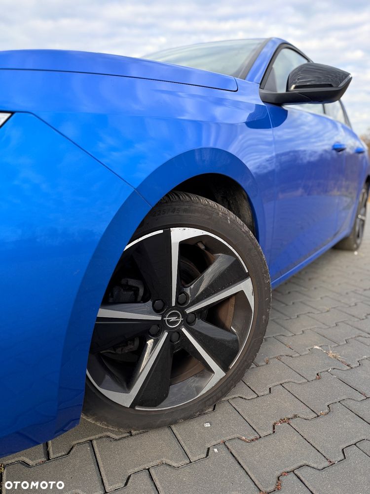 Opel Astra 1.2 T Elegance S&S - 14