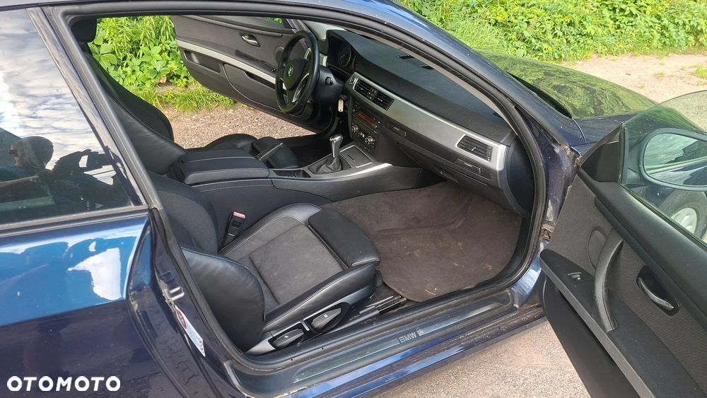 BMW Seria 3 318i - 10