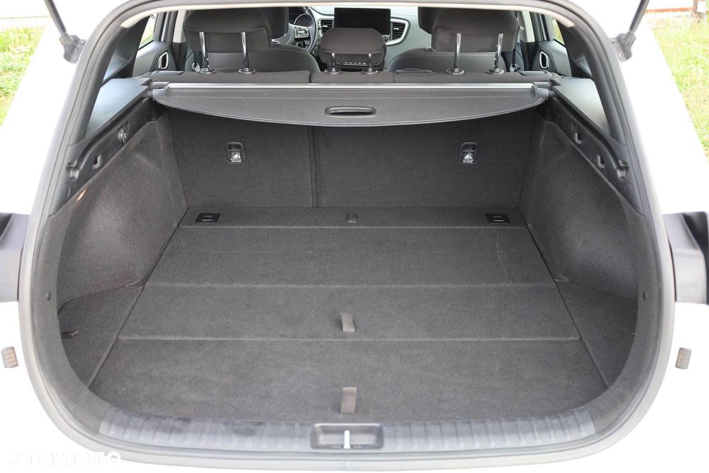 Kia Ceed 1.5 T-GDI M - 41