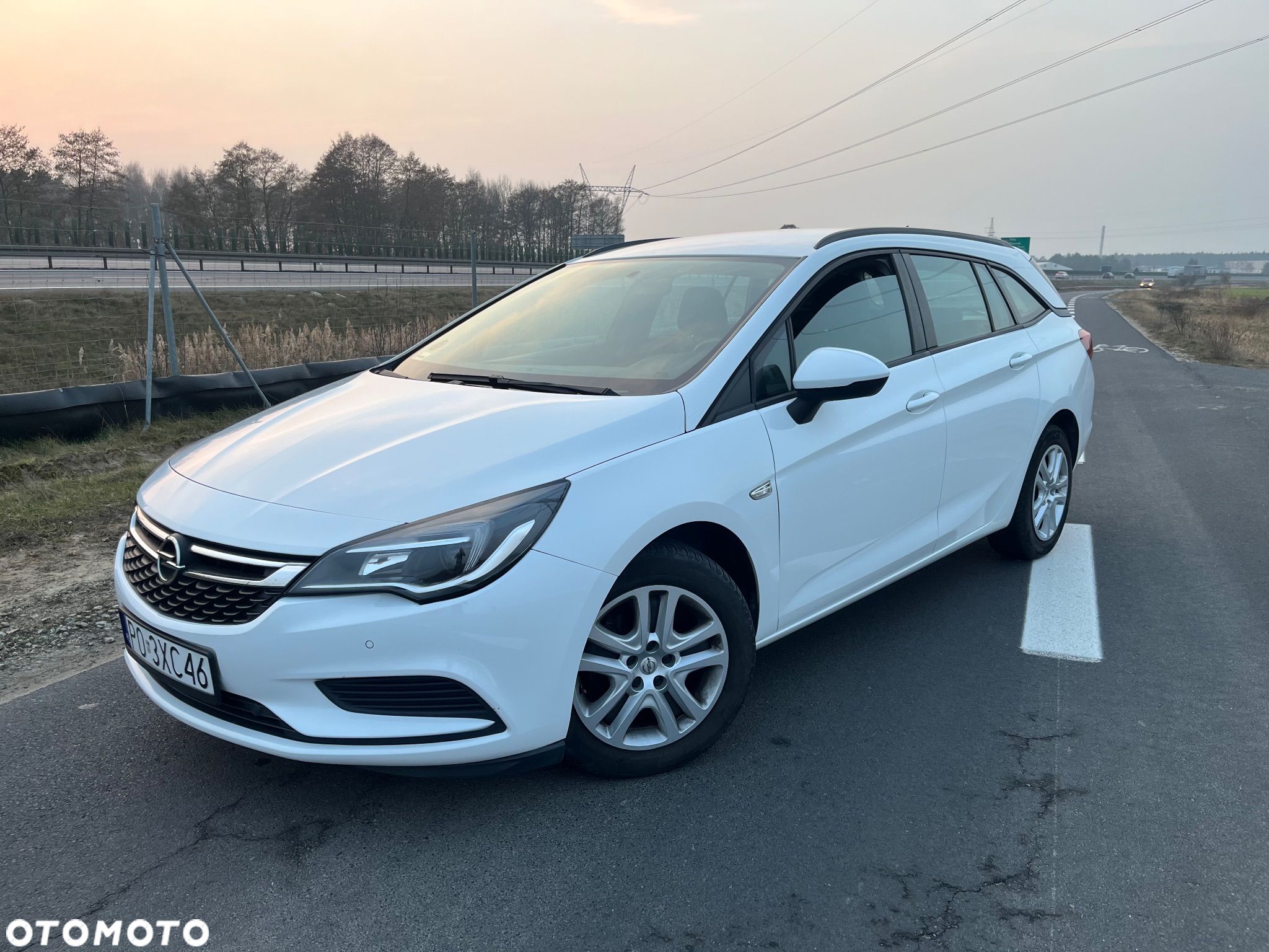 Opel Astra V 1.6 CDTI Dynamic - 1