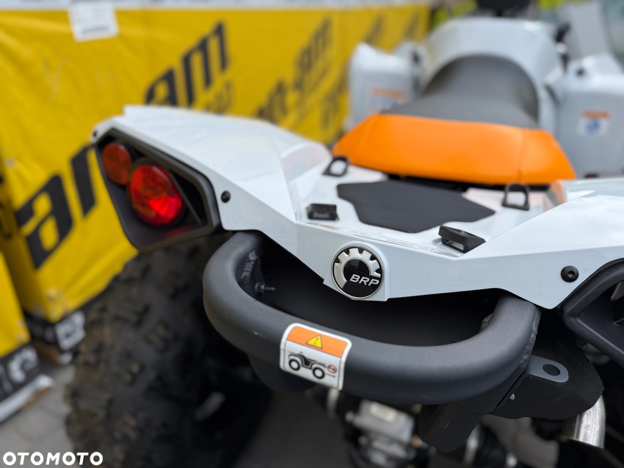 Can-Am Renegade - 11