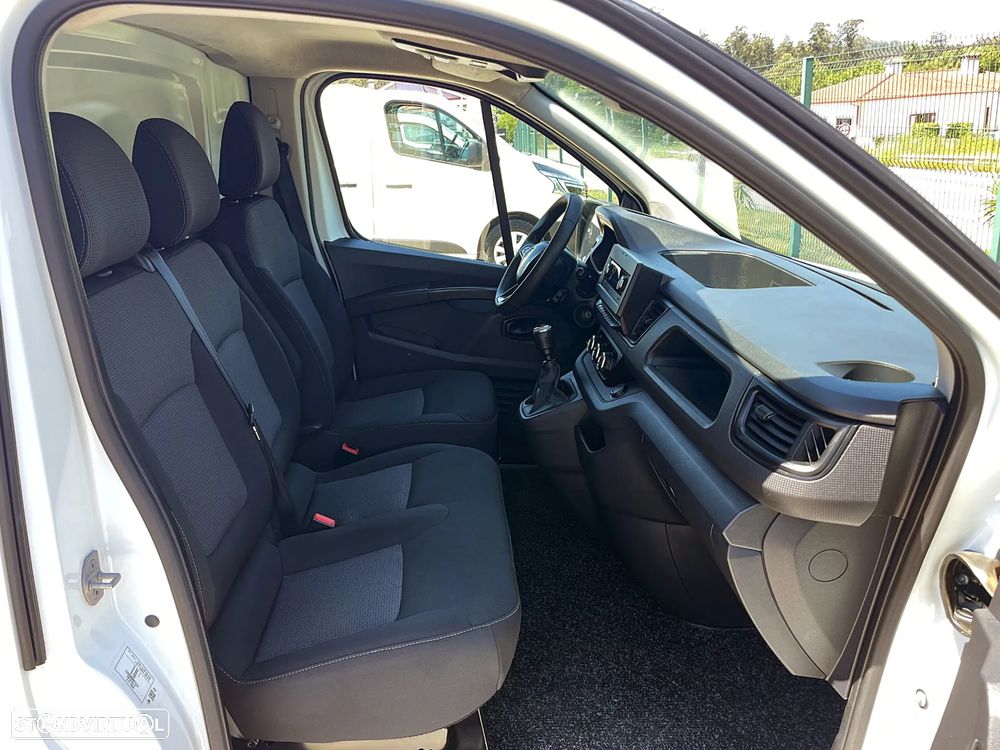Renault Trafic 2.0 dCi Longa IVA Dedutível - 21