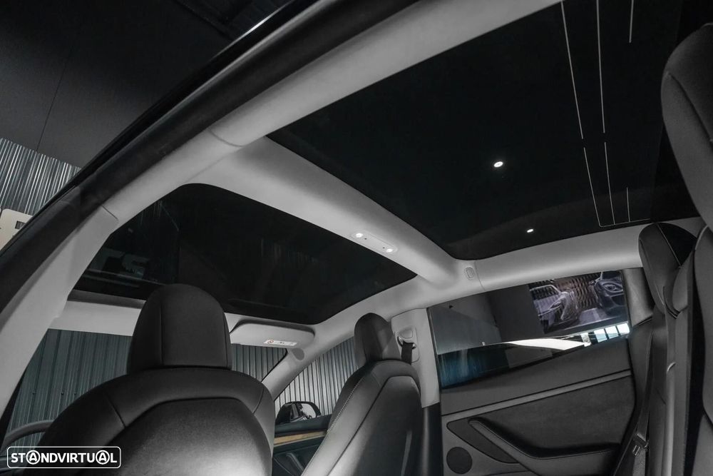 Tesla Model 3 Long-Range Dual Motor AWD - 21