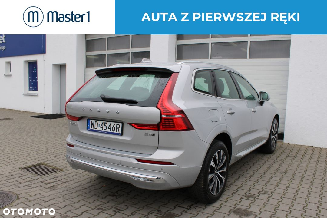Volvo XC 60 B4 D AWD Plus Bright - 6