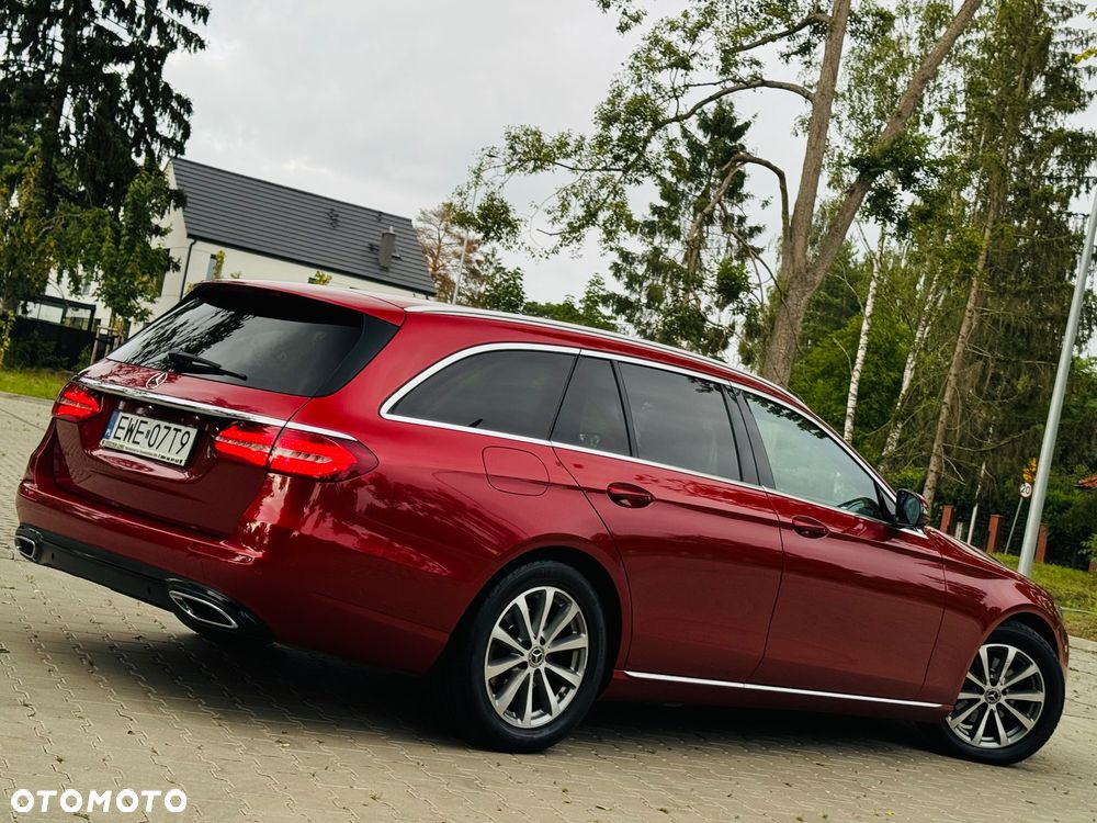 Mercedes-Benz Klasa E 220 d 9G-TRONIC Exclusive - 9