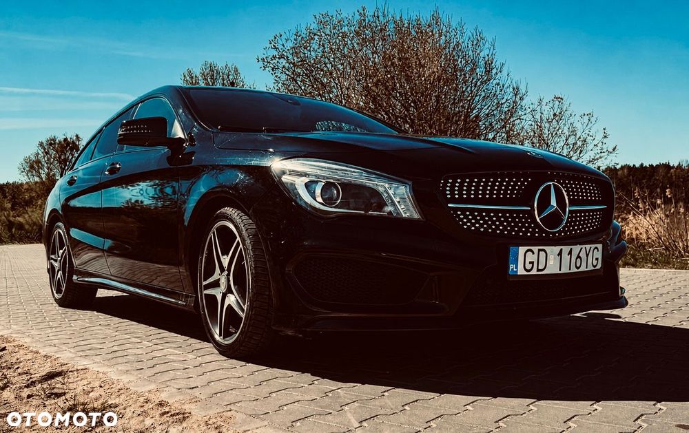 Mercedes-Benz CLA 200 7G-DCT AMG Line - 2